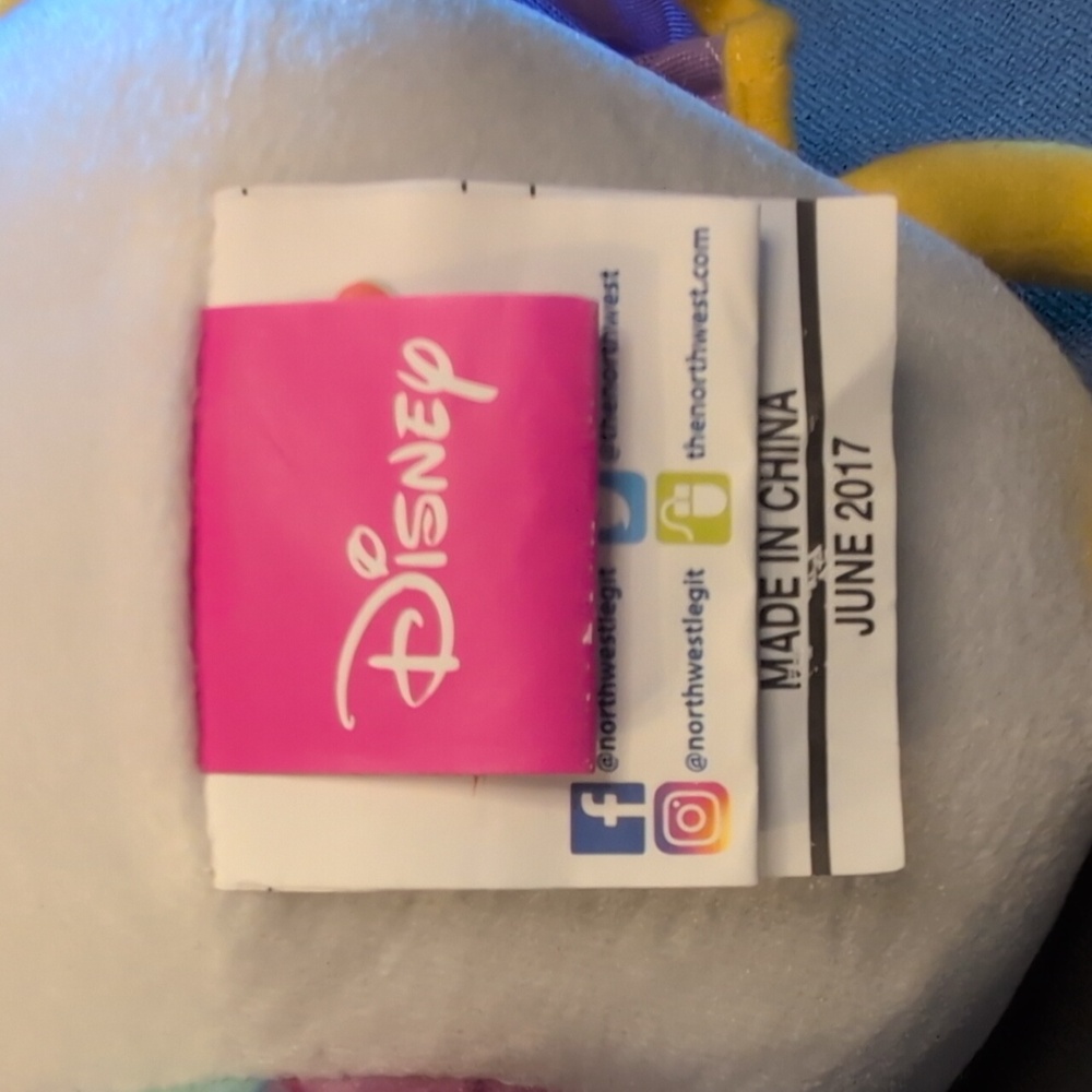 Disney Mrs. Potts Plush - Picture 2 of 11